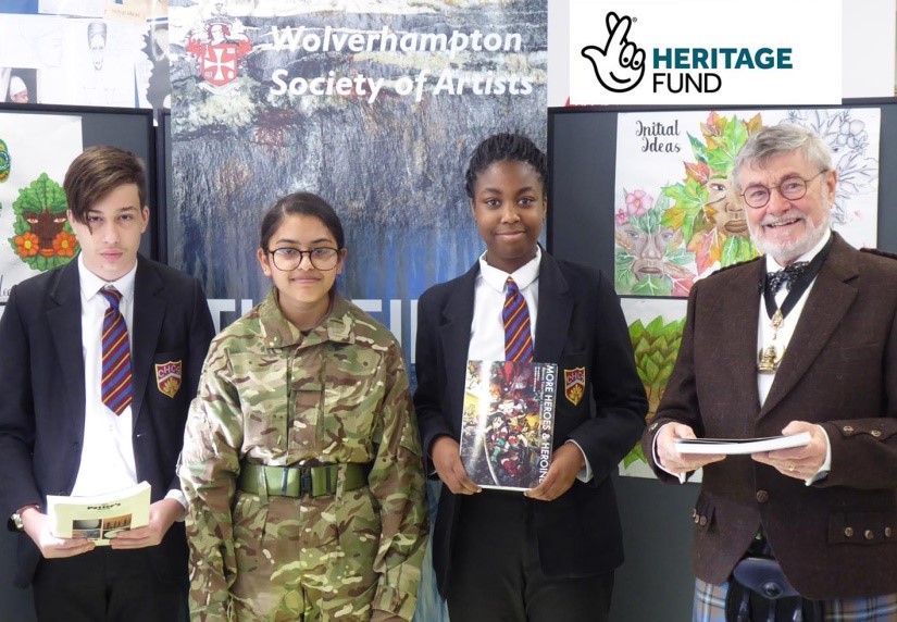 President of WSA Keith Oram presents Art Books to pupils at Colton Hills Community School Mihail Vacarciuc Lisadeep Chumber Esther Osazuwa